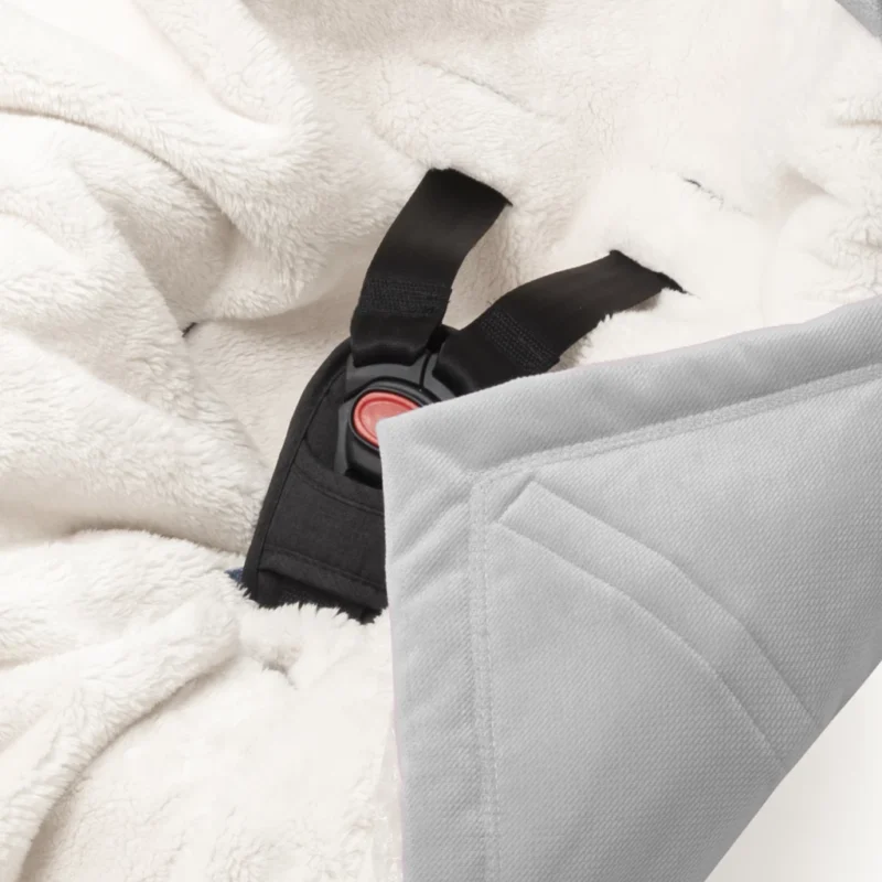 Kocyk do fotelika samochodowego Royal Comfort z velvetem silver - obrazek 3