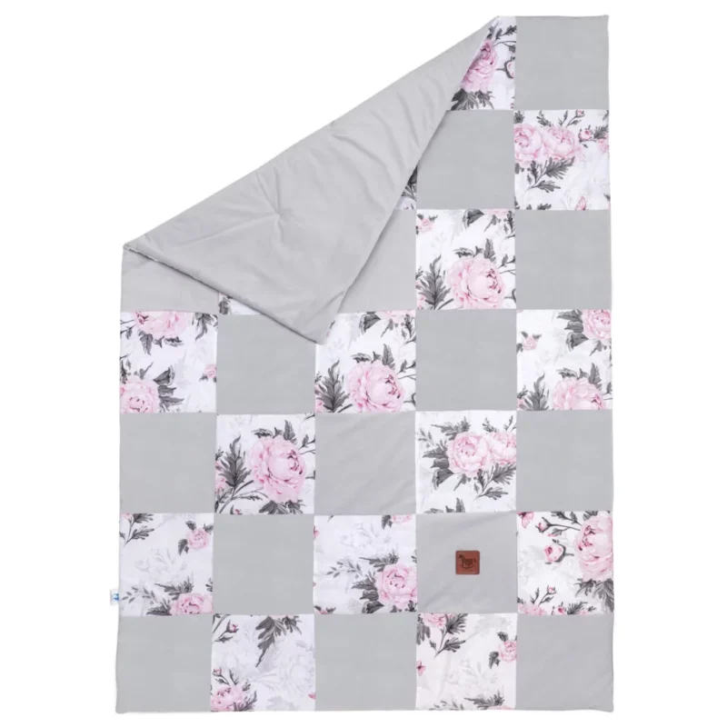 Kołderka patchwork 100×140 Pink Flowers z velvetem grey