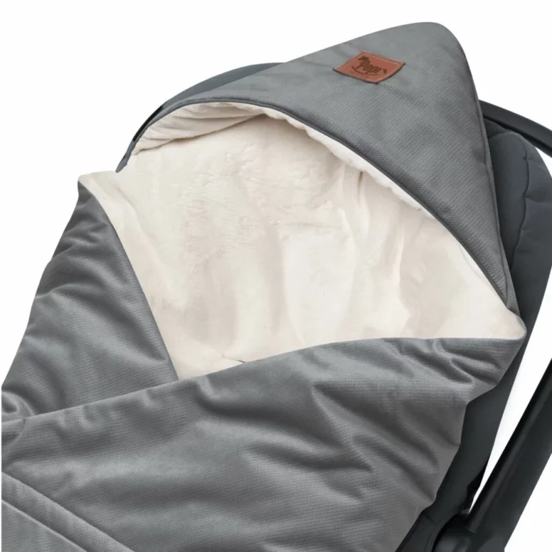 Kocyk do fotelika samochodowego z polarem grey minky - obrazek 3