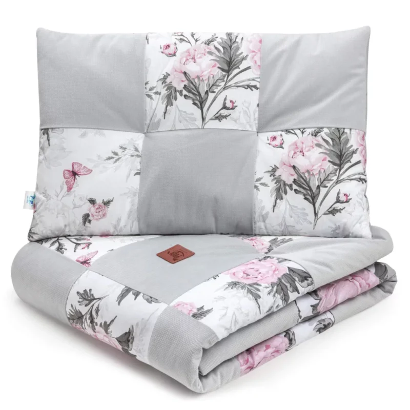 Kołderka patchwork 100×140 z płaską poduszką 40×60 Pink Flowers z velvetem grey