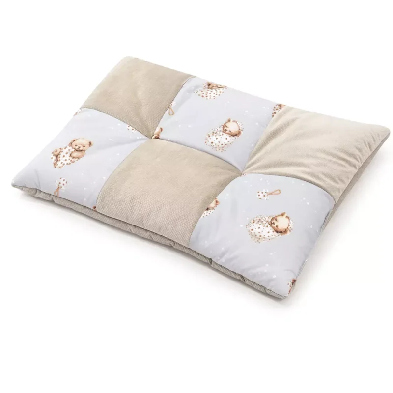 Płaska poduszka patchwork 60×40 - Sleeping Teddy Bear z velvetem cappucino